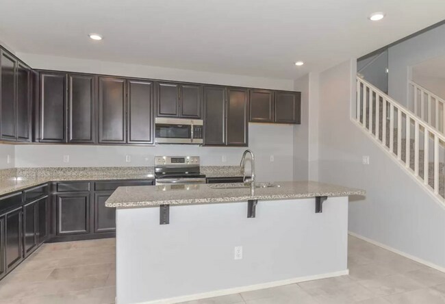 Building Photo - Spacious 2-Story, 3 Bedroom/2.5 Bath Home with 2 Car Garage! Community Pool and Playground!