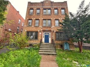 Building Photo - 88-90-90 Clark St