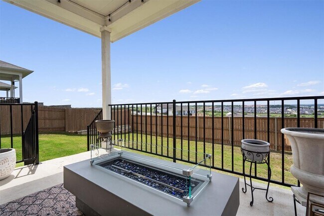 Building Photo - 11620 Comano Dr