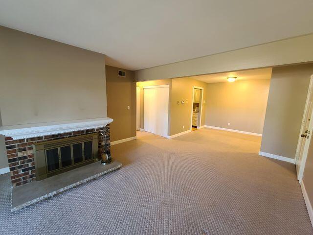 Building Photo - 10635 N Ivy Ct