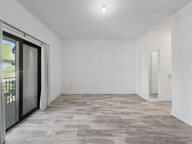 Building Photo - 4527 NW 83rd Path
