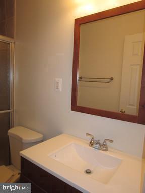 Building Photo - 2131 Pimmit Dr