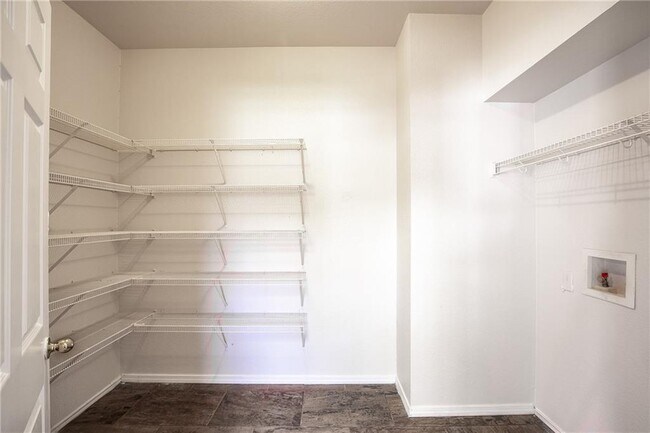 Building Photo - 3772 Top Rock Ln