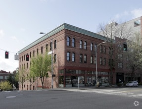 Building Photo - The Oregon Apartments