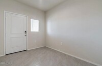 Building Photo - 5135 E Umber Rd