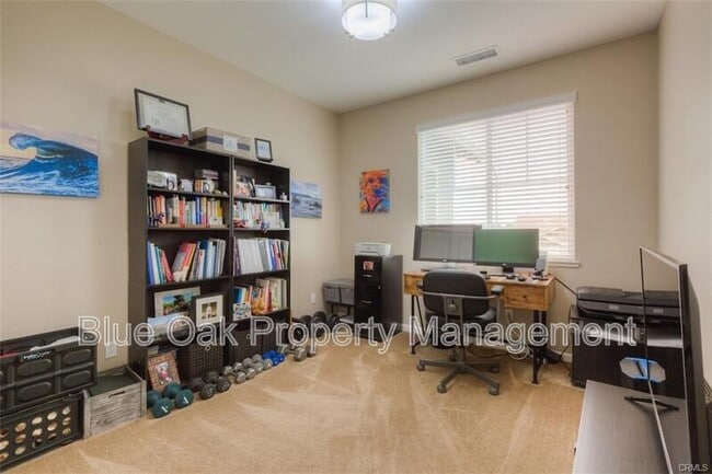 Building Photo - 3299 Sespe Creek Way