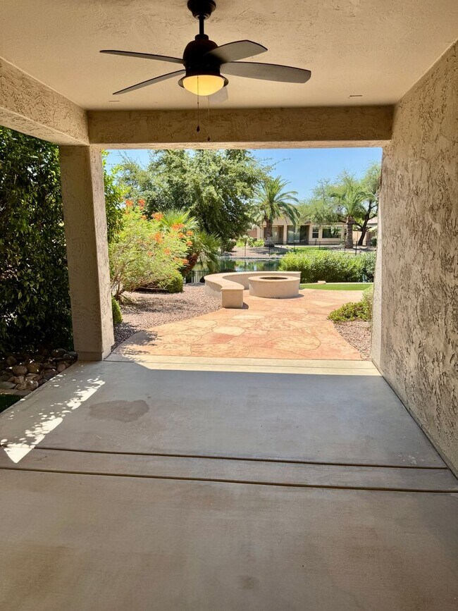 Building Photo - Pristine Single Level 3 Bedroom Home In The Sought After Gated Lagos Vistoso Community in Chandler!