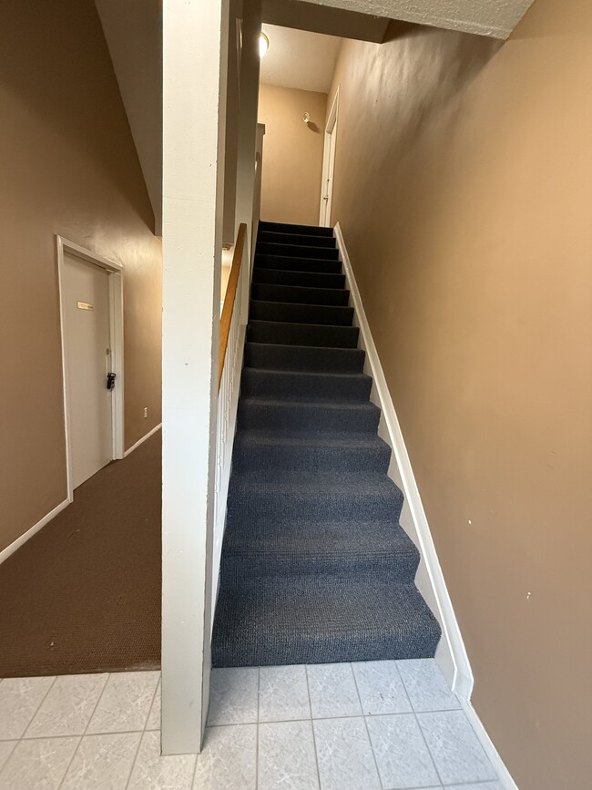 Building Photo - 14 Dailey St