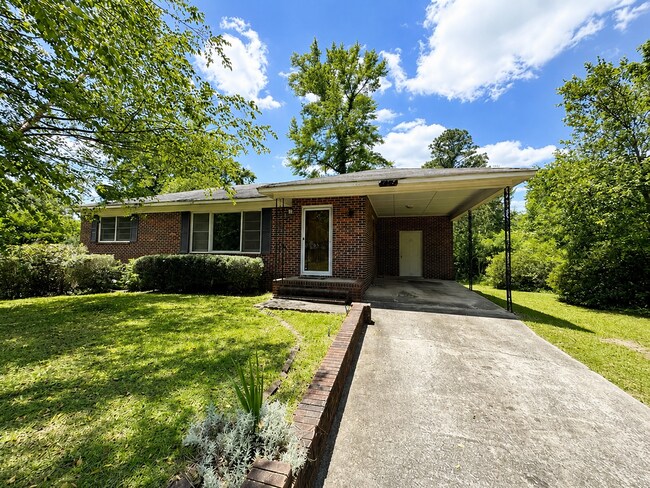 Building Photo - 5121 Pinefield Dr