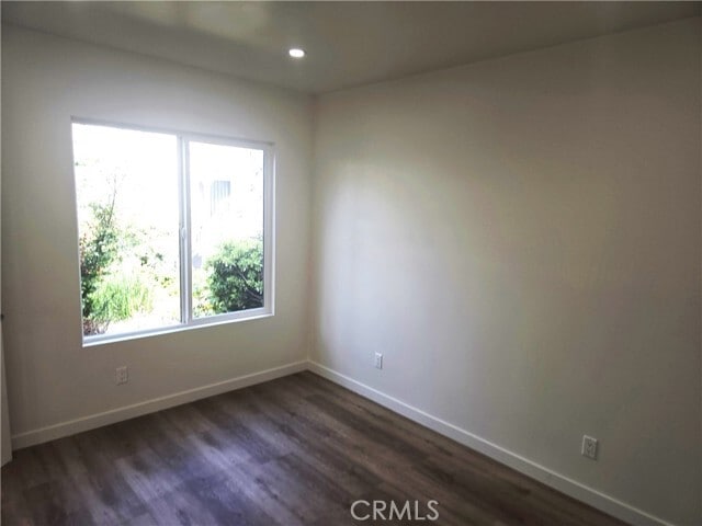 Building Photo - 3028-3022 W 12th St