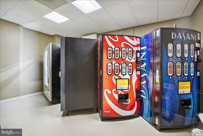 Building Photo - 800 4th St SW