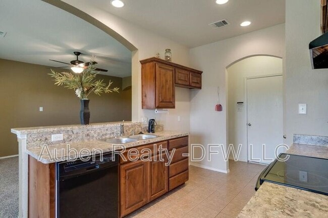 Building Photo - 4533 Wheatland Dr