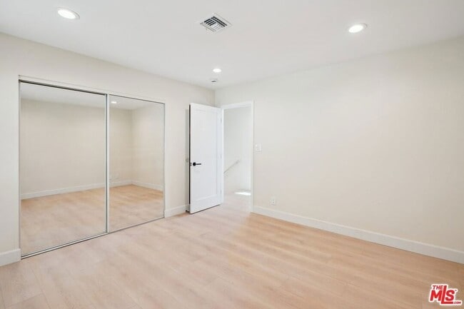 Building Photo - 5131 Campo Rd