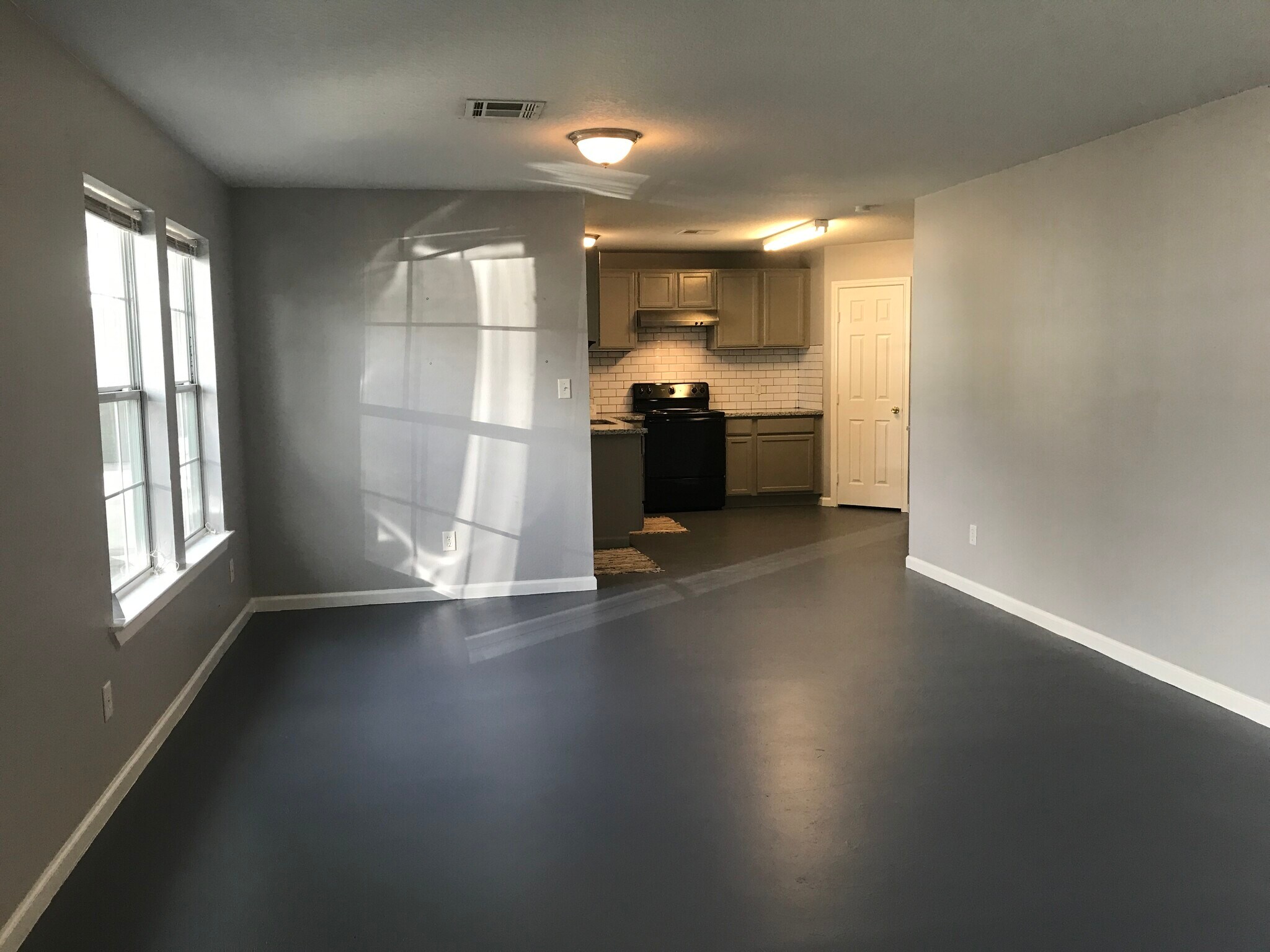 Dining area looking toward kitchen - 222 S Kansas Ave
