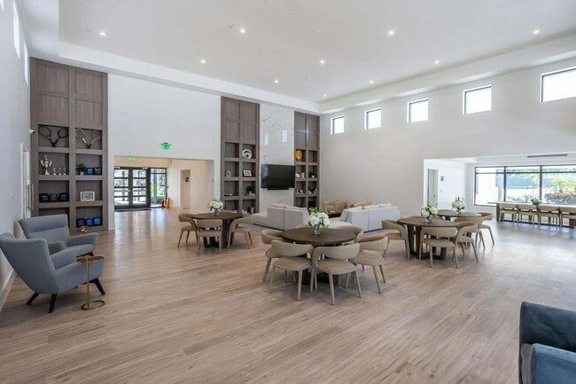 Building Photo - 2903 Banyan Blvd Cir NW