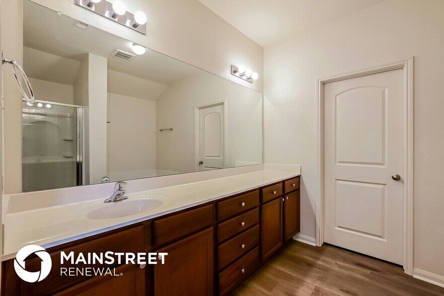 Building Photo - 26051 Allan Poe Dr