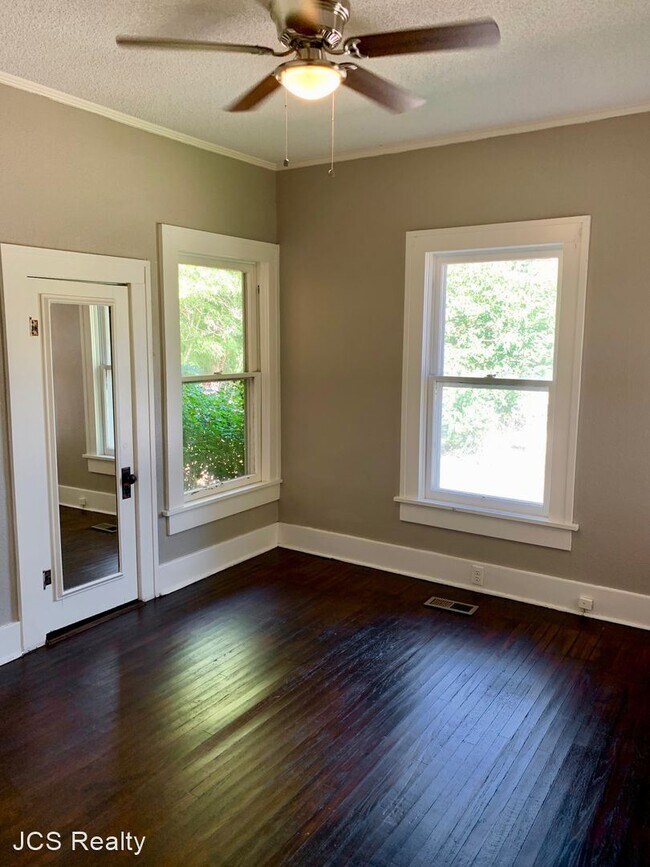Building Photo - 3 br, 1 bath House - 538 Warner Ave