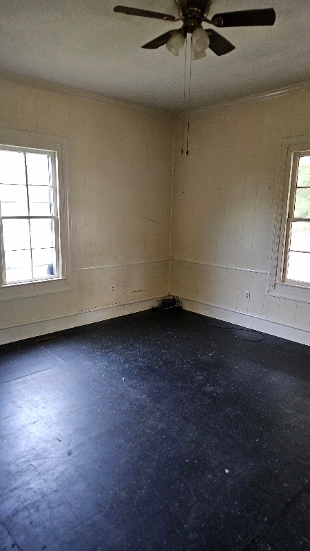 Building Photo - 806 E Caswell St