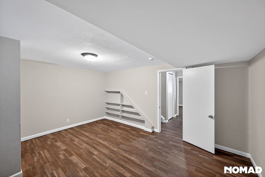 Building Photo - 33 Lima St