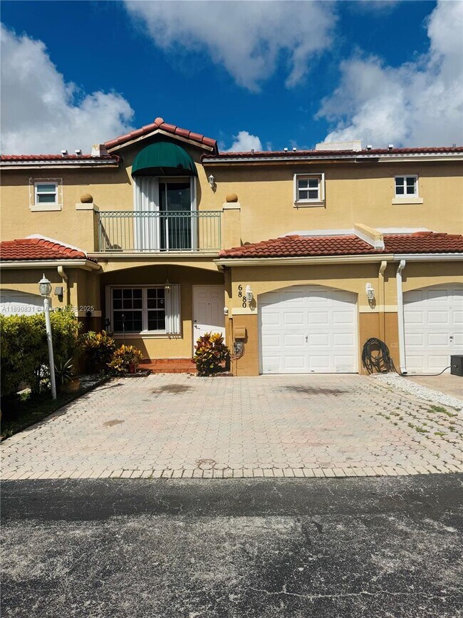 Primary Photo - 6880 SW 158th Ct