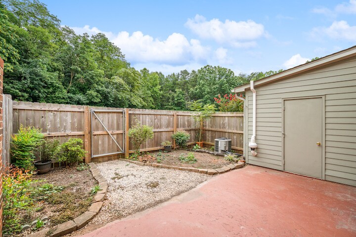 Building Photo - 4827 Tower Rd