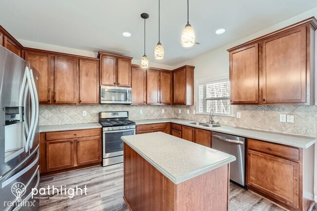 Building Photo - 4 br, 2.5 bath House - 188 Longwood Crossi...