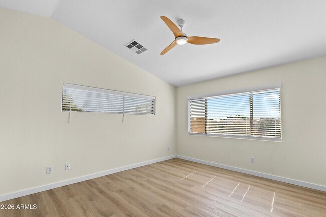 Building Photo - 14369 W Lexington Ave