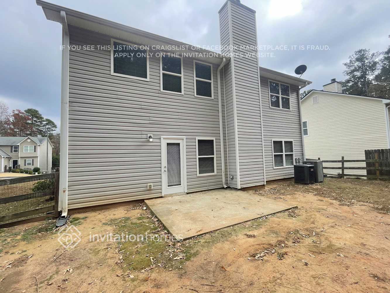 Building Photo - 169 Hawthorn Dr