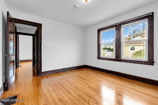 Building Photo - 407 Newark Ave