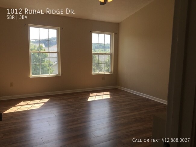 Building Photo - 1012 Rural Ridge Dr