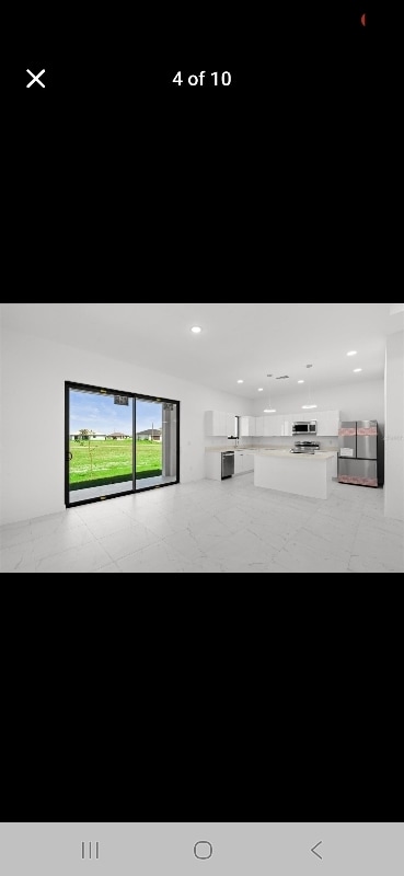 Building Photo - 3927 NW 38th St