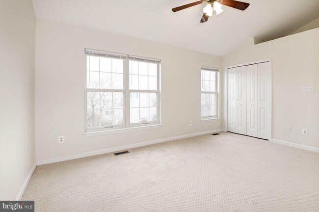 Building Photo - 22037 Manning Square