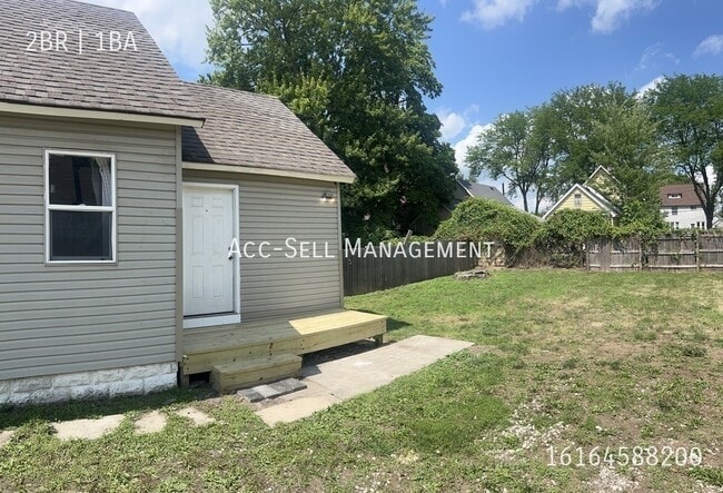 Building Photo - 17 Mathews Ct NE
