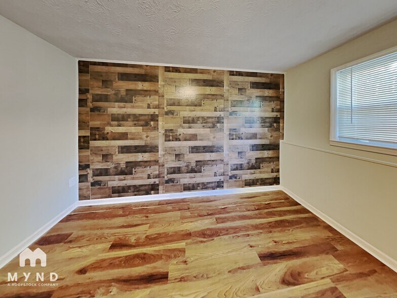 Building Photo - 6880 Vesta Brook Dr