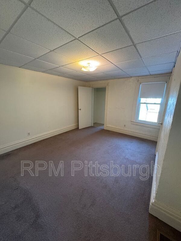 Building Photo - 120 Earl St