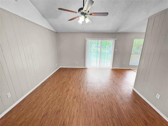 Building Photo - 309 Quail Creek Dr