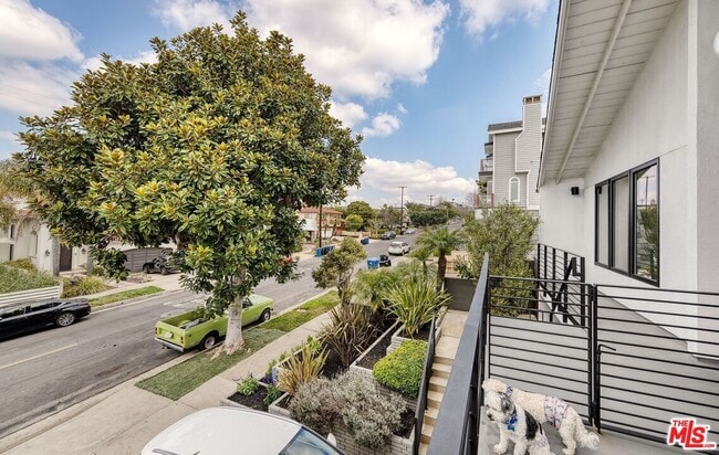 Building Photo - 7826 W 80th St