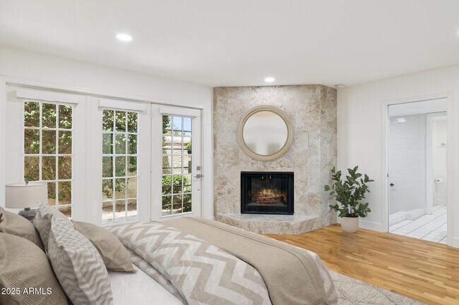 Building Photo - 5732 N 25th St