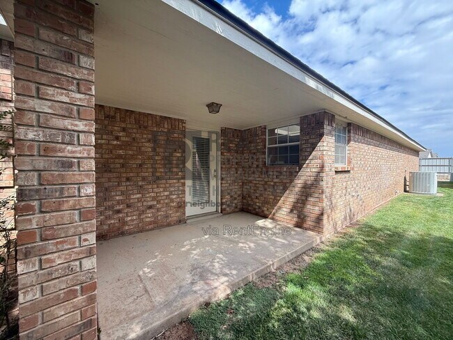 Building Photo - 4407 Van Winkle Dr