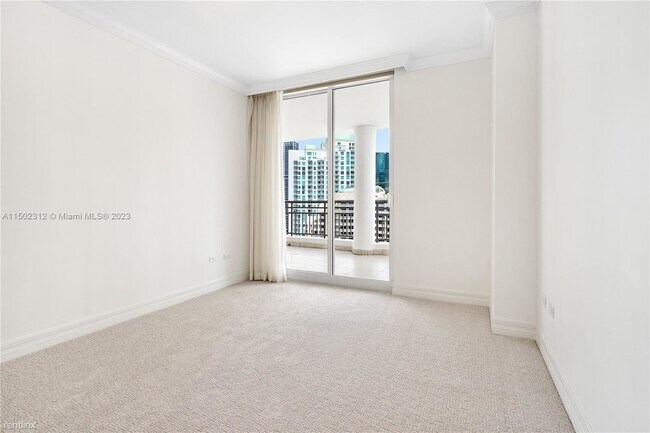 Building Photo - 2 br, 2.5 bath Condo - 808 Brickell Key Dr...