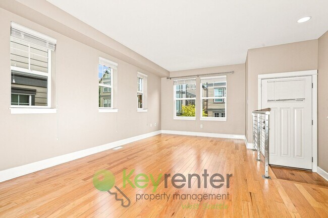 Building Photo - 7116 27th Ave SW