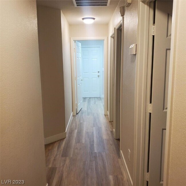 Building Photo - 5316 Rim View Ln