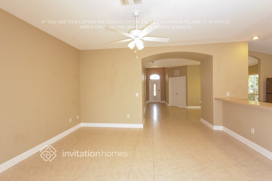 Building Photo - 5268 Layton Dr