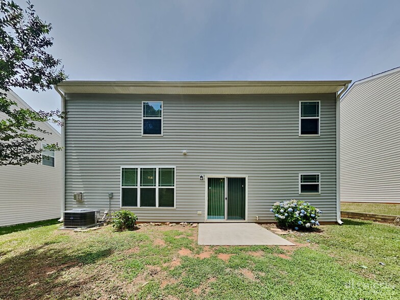 Building Photo - 735 Twickenham Ln