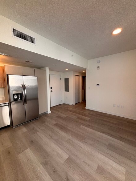 Building Photo - 2389 NE 172nd St