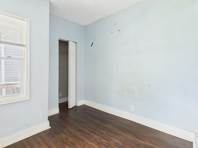 Building Photo - 3205 Hull Street Rd