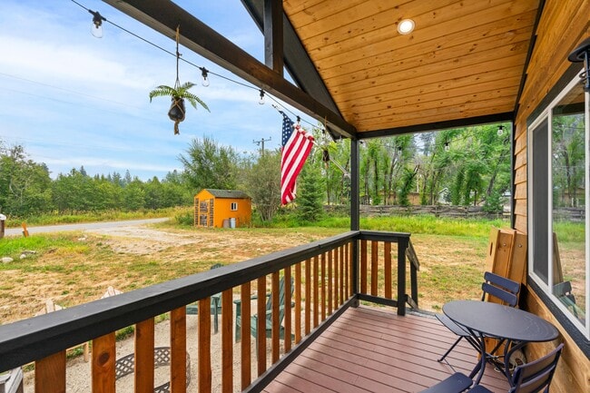 Building Photo - 68 Upland Dr