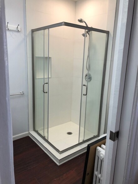 Building Photo - 457 Front St