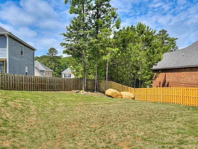 Building Photo - 305 Bobwhite Trail