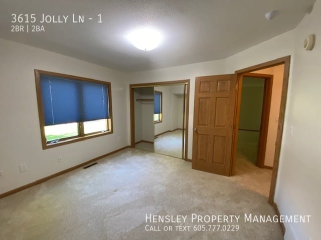 Building Photo - 3615 Jolly Ln